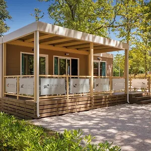 4* Ferienpark Mobile Homes Premium Relax Park Umag By Camp4you